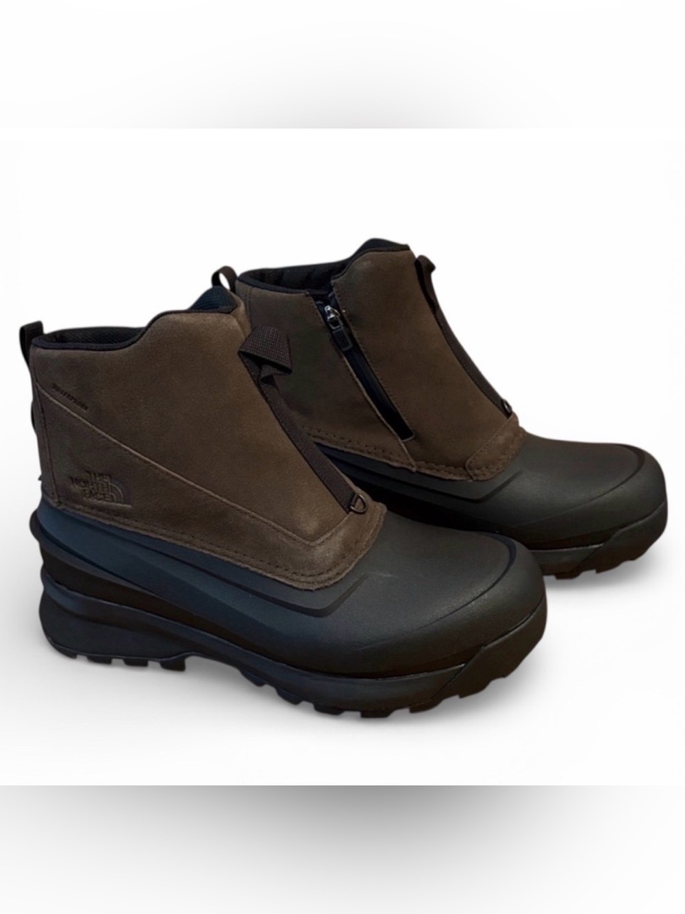 The North Face Chilkat Black Insulated Boots size 12.5